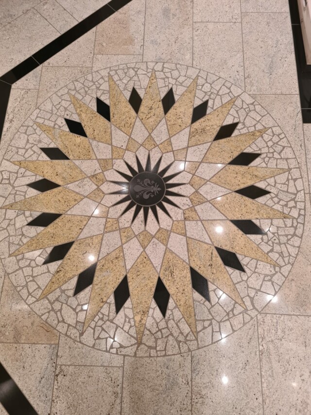 Fliesenmosaik nach Kundenwunsch Fliesenmosaik Naturstein